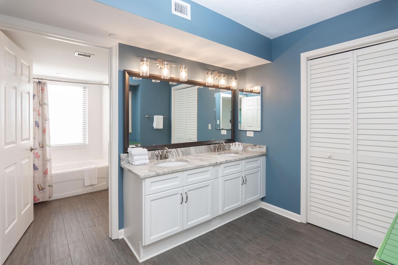 8560 Queensway Blvd.  Photo 27