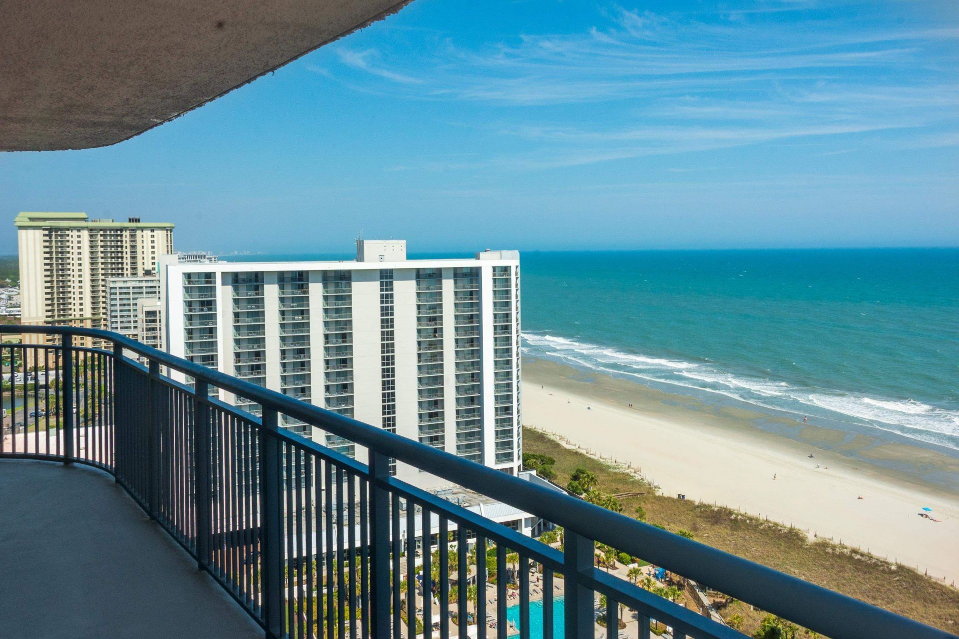 8560 Queensway Blvd. Photo 4