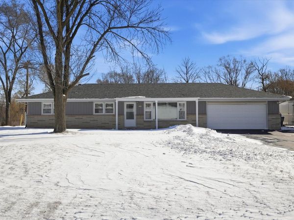 2330 S Sunny Slope Rd, New Berlin, WI 53151