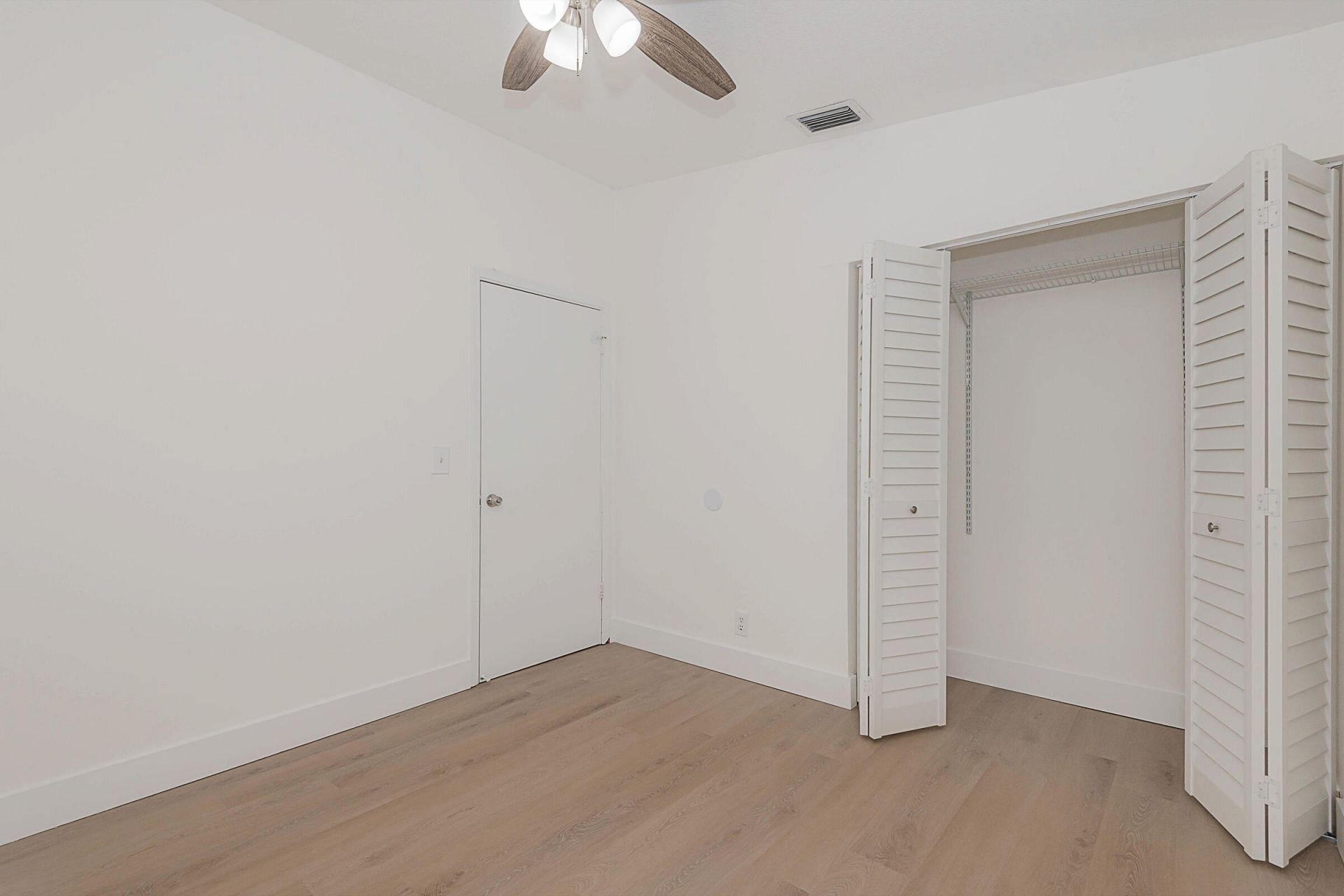 15725 Woodgate Court, Unit C, Sunrise, FL 33326 Photo