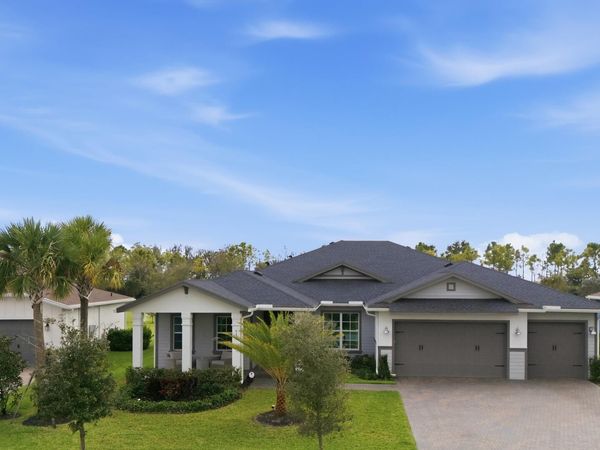 732 Hookline Circle, Loxahatchee, FL 33470