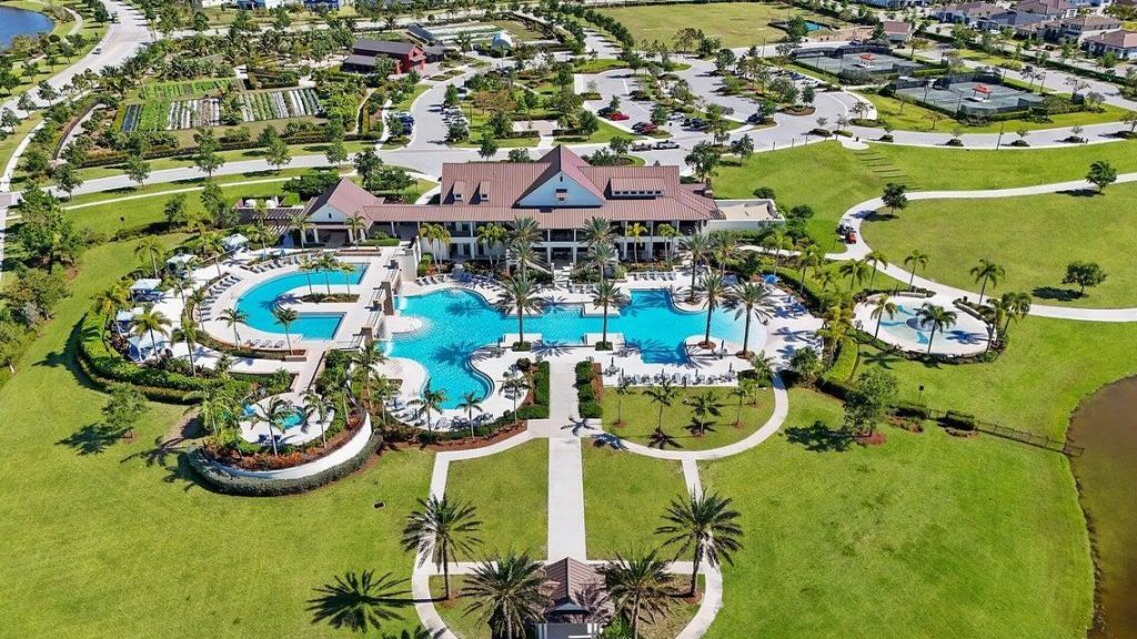 732 Hookline Circle, Loxahatchee, FL 33470 Photo