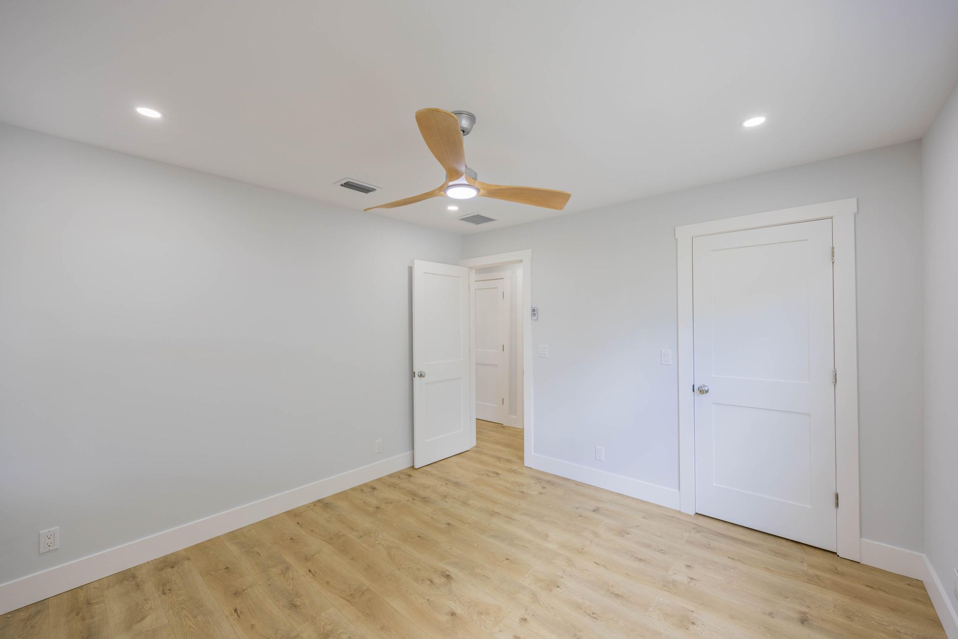 730 Winters Street, West Palm Beach, FL 33405 Photo