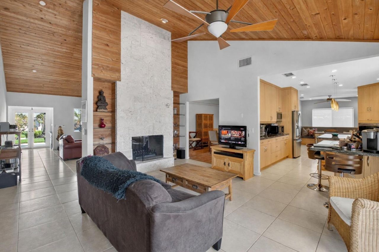 954 Cypress Drive, Delray Beach, FL 33483 Photo