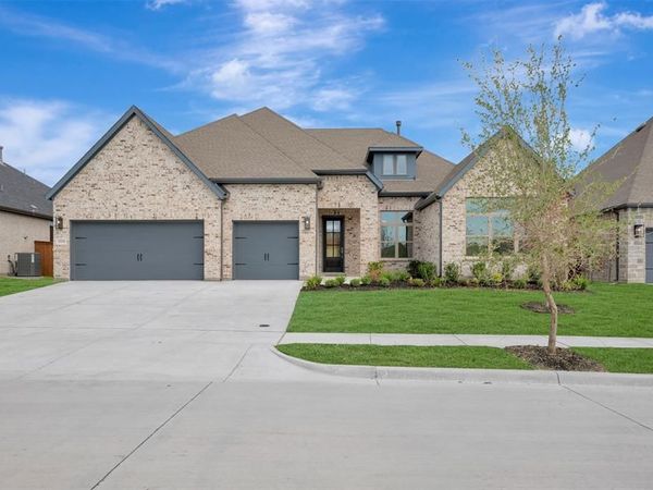 1324 Castello Drive, Fate, TX 75087