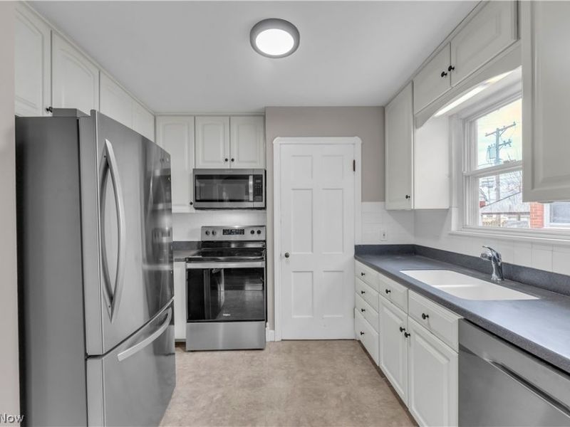 4413 W 145 Street, Cleveland, OH 44135 Photo 9