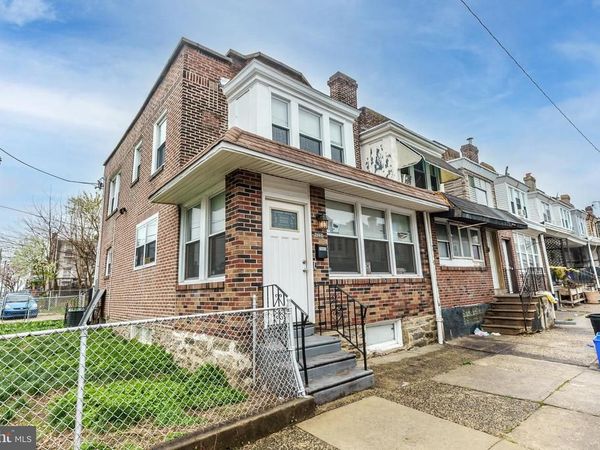 2660 S SHIELDS STREET , PHILADELPHIA, PA 19142