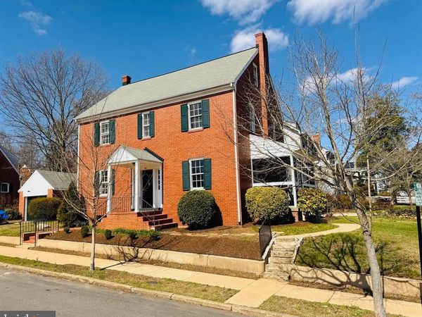 901 MONROE STREET, FREDERICKSBURG, VA 22401