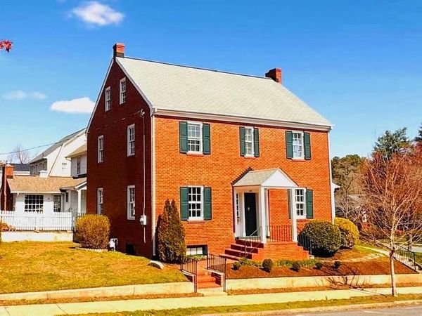 901 MONROE STREET, FREDERICKSBURG, VA 22401