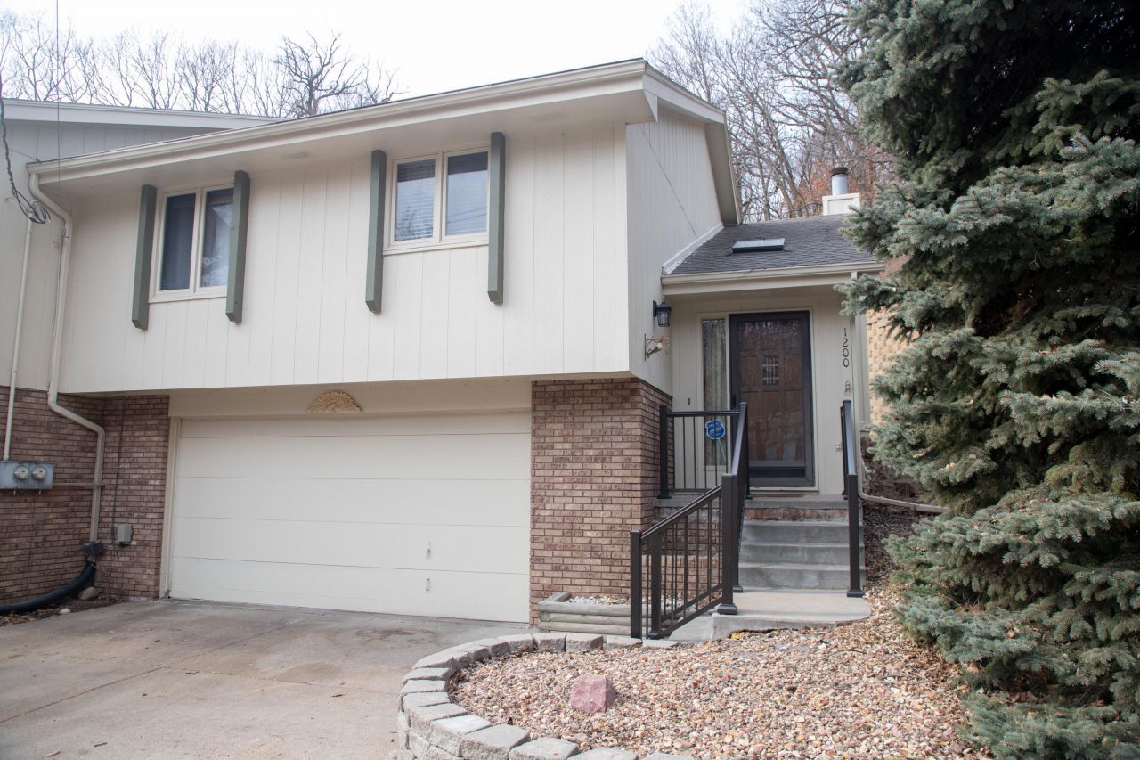 1200 Madison Avenue, Council Bluffs, IA 51503 Main Photo