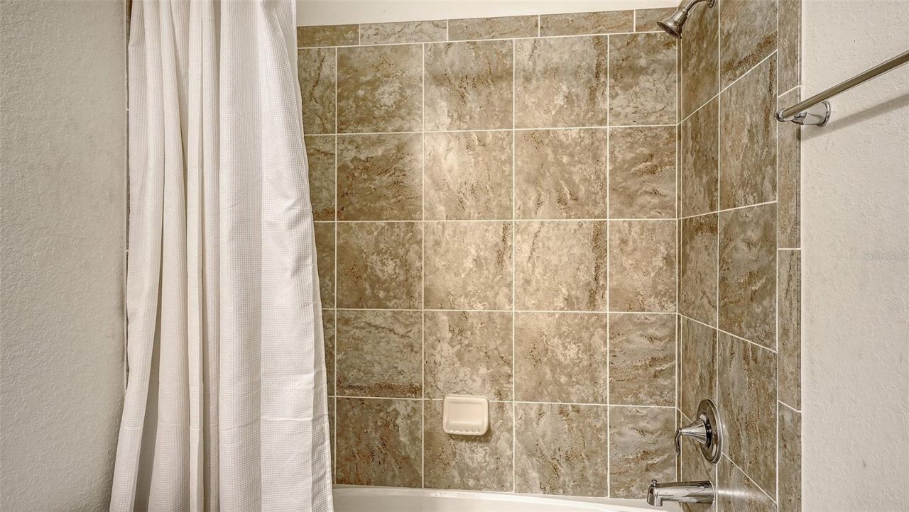 1010 Tidewater Shores Loop, Unit 406, Bradenton, FL 34208 Photo