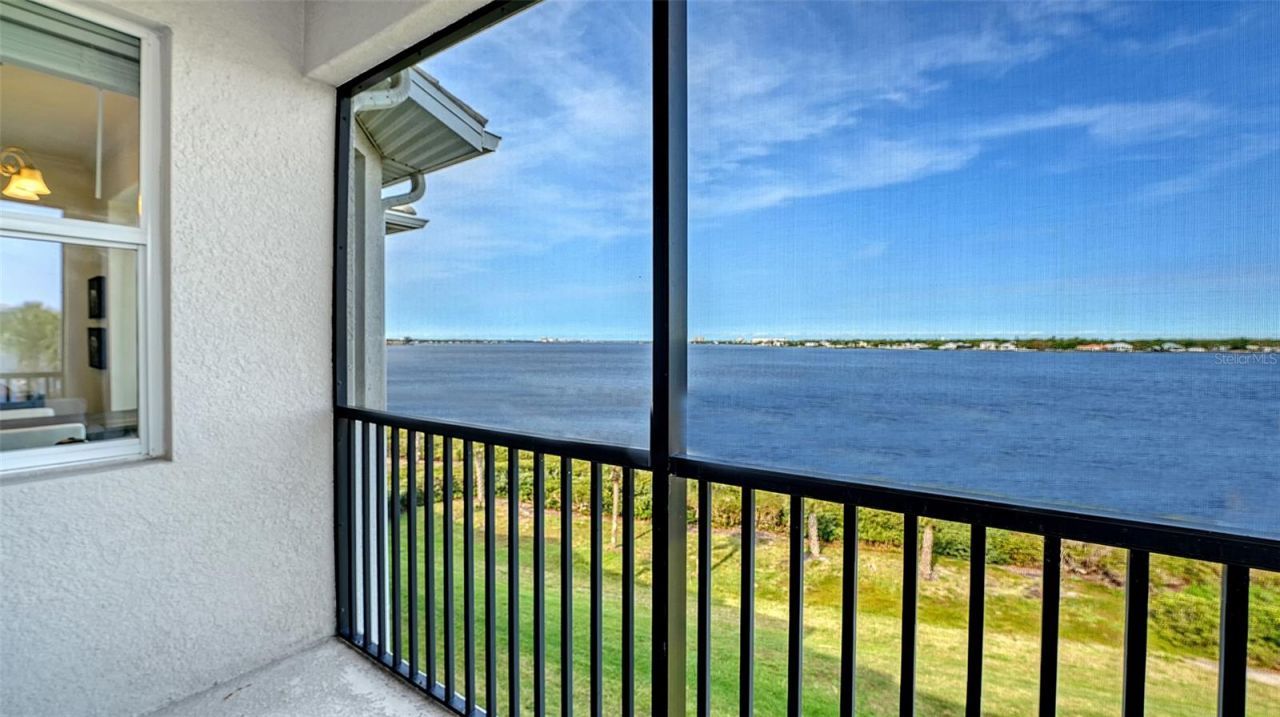 1010 Tidewater Shores Loop, Unit 406, Bradenton, FL 34208 Photo