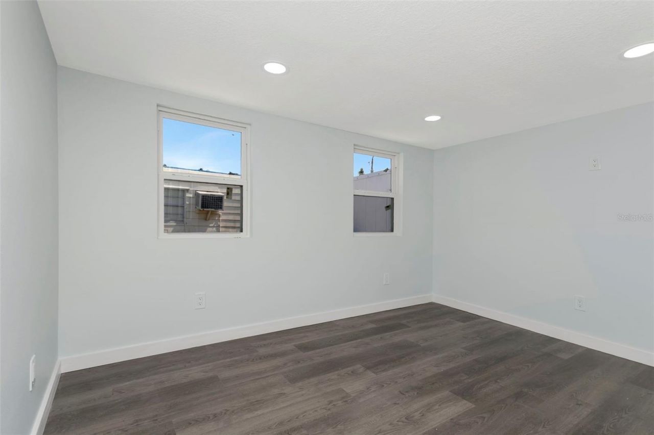 410 W 51st Avenue Drive W, Bradenton, FL 34207 Photo