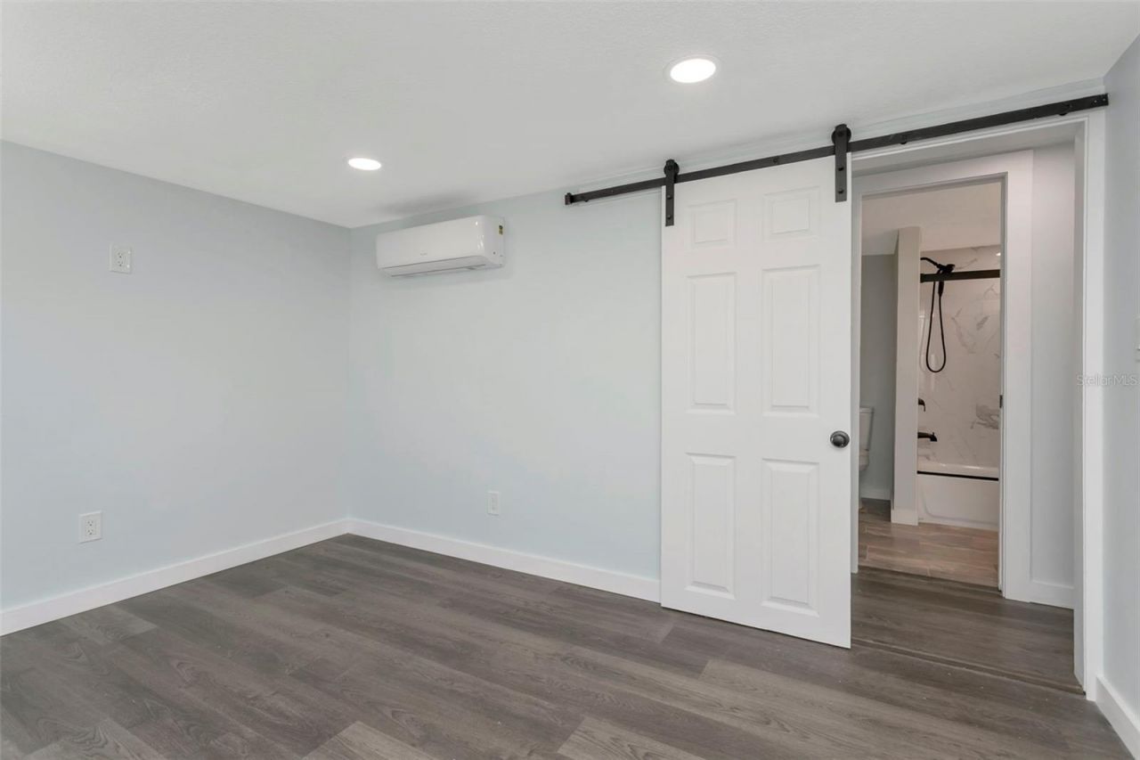 410 W 51st Avenue Drive W, Bradenton, FL 34207 Photo