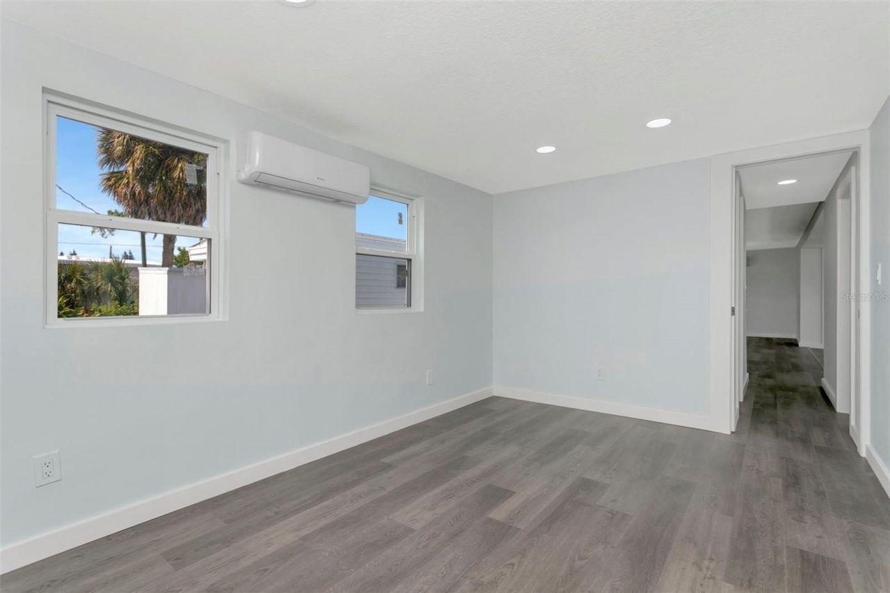 410 W 51st Avenue Drive W, Bradenton, FL 34207 Photo