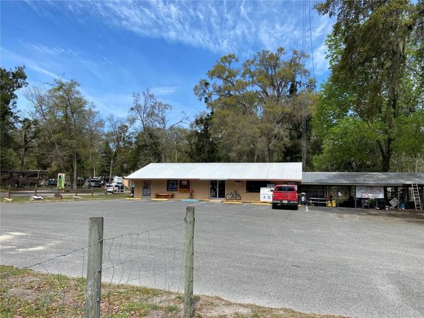 8587 SW ELIM CHURCH ROAD , FORT WHITE, FL 32038