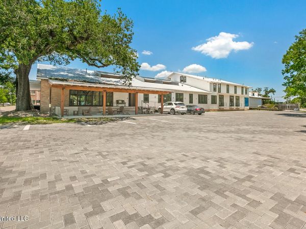 301 S Toulme Street, Bay Saint Louis, MS 39520