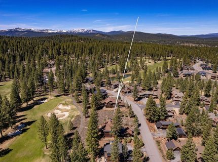9364 Heartwood Drive, Truckee, CA 96161 Photo