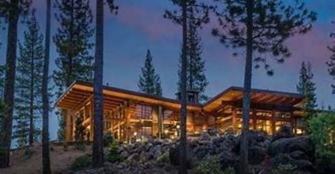 9364 Heartwood Drive, Truckee, CA 96161 Photo