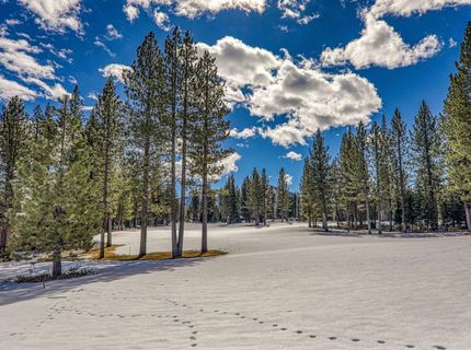 9364 Heartwood Drive, Truckee, CA 96161 Photo