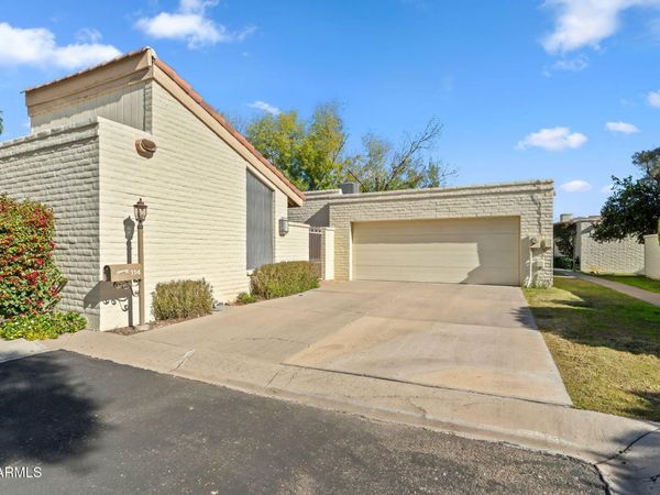 114 E SAN MIGUEL Avenue, Phoenix, AZ 85012