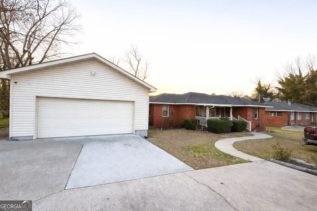 3535 Bloomfield Drive, Macon, GA 31206 Main Photo