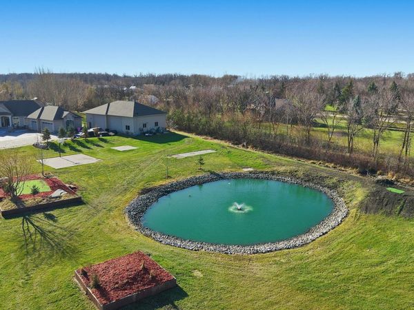 7620 Adelman Drive, Horace, ND 58047