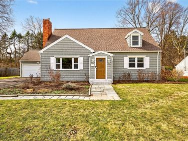421 Kimberly Drive, Rochester, NY 14610