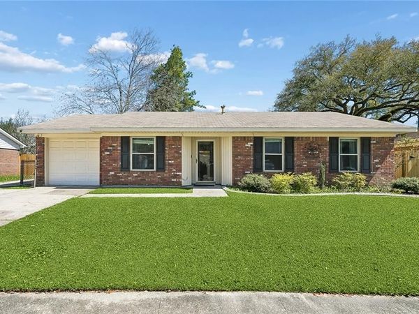 108 CHANTILLY Lane , Slidell, LA 70458