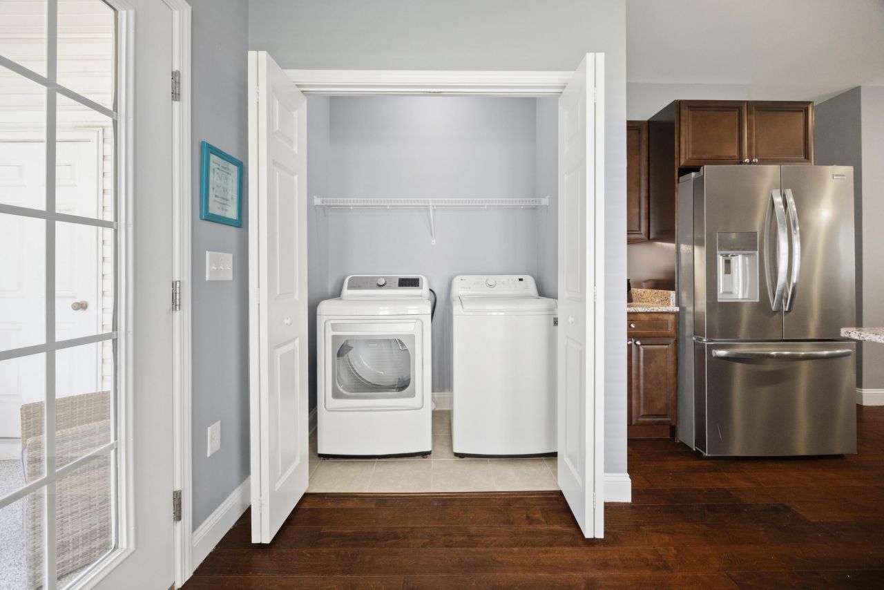 268 Admiration Avenue Photo 12