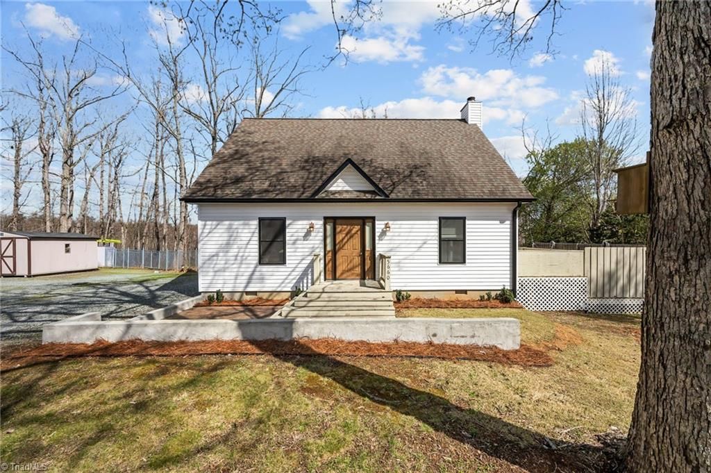 5660 Mountain Trail, Snow Camp, NC 27349 Main Photo