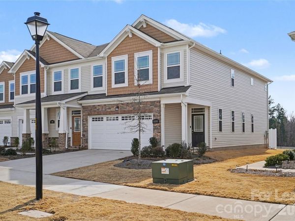 8109 Overmeadow Lane , Charlotte, NC 28269