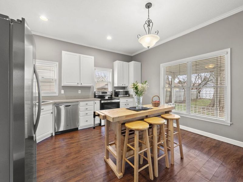 140 Walnut Street, Columbus, OH 43230 Photo 10