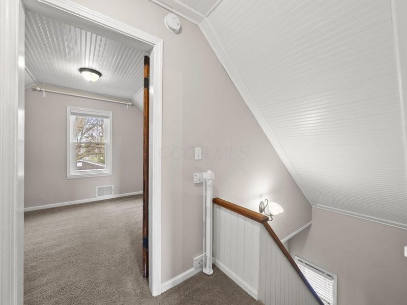 140 Walnut Street, Columbus, OH 43230 Photo 17