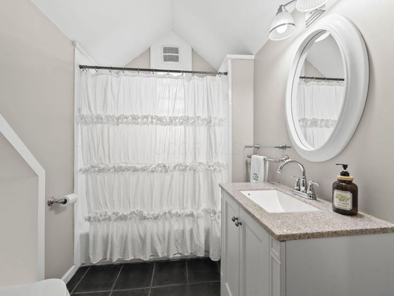 140 Walnut Street, Columbus, OH 43230 Photo 23