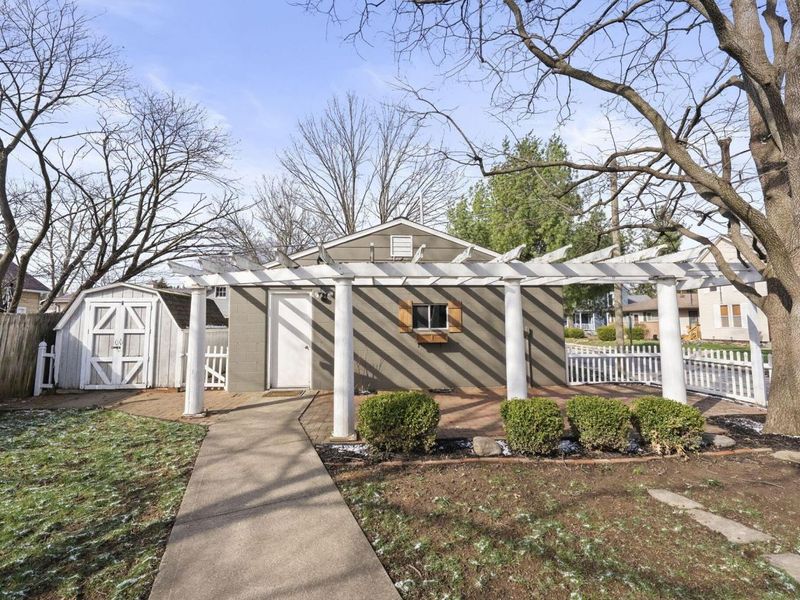 140 Walnut Street, Columbus, OH 43230 Photo 30