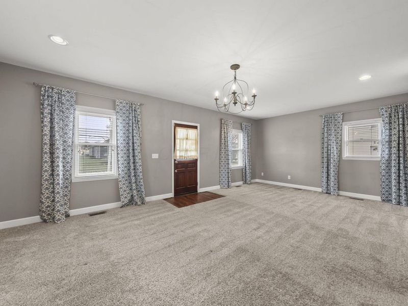 140 Walnut Street, Columbus, OH 43230 Photo 5