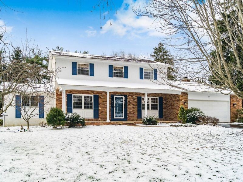 809 Colony Court, Columbus, OH 43235 Photo 1