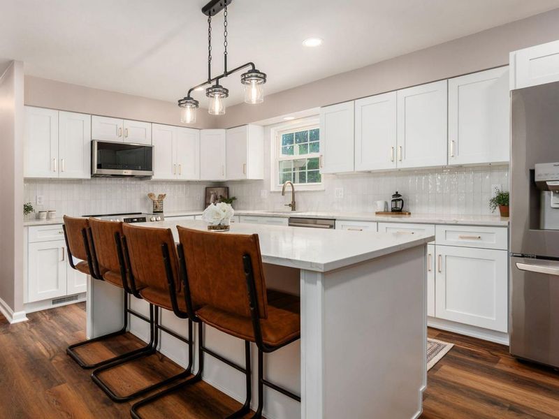 809 Colony Court, Columbus, OH 43235 Photo 12