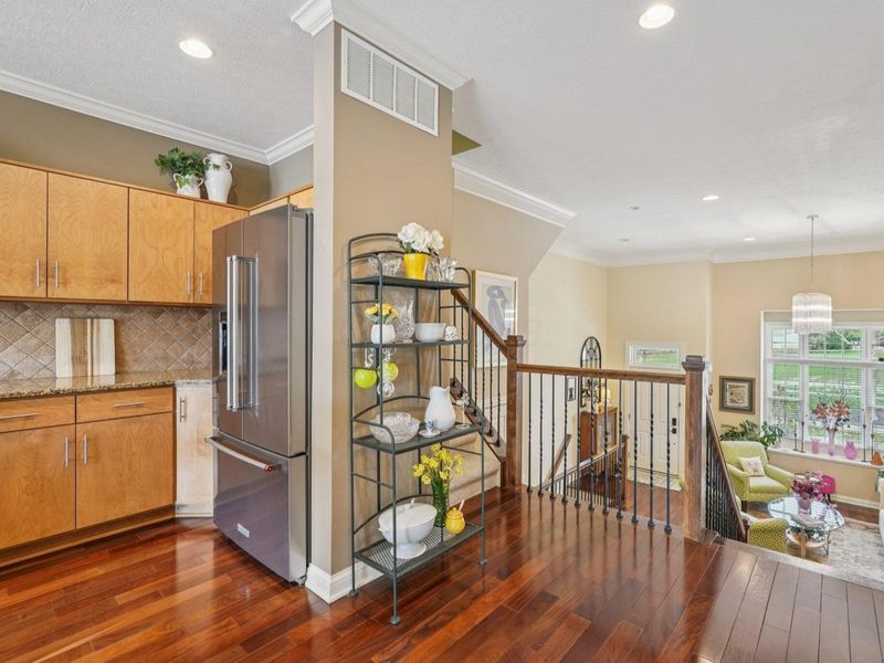 41 W Frankfort Street , Columbus, OH 43206 Photo 11