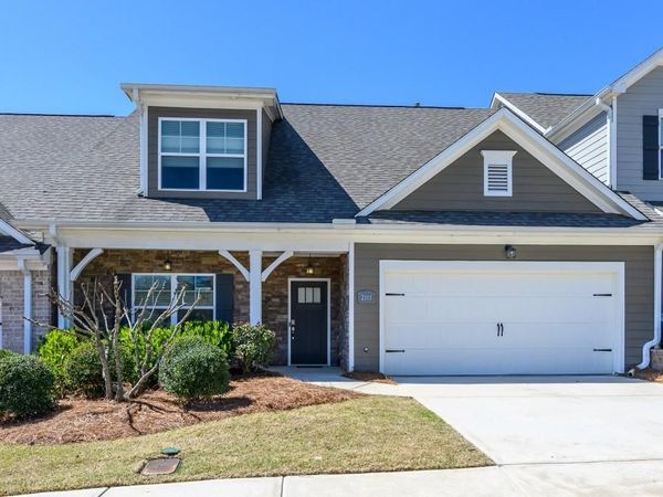 2111 Slick Stone Drive, Snellville, GA 30078