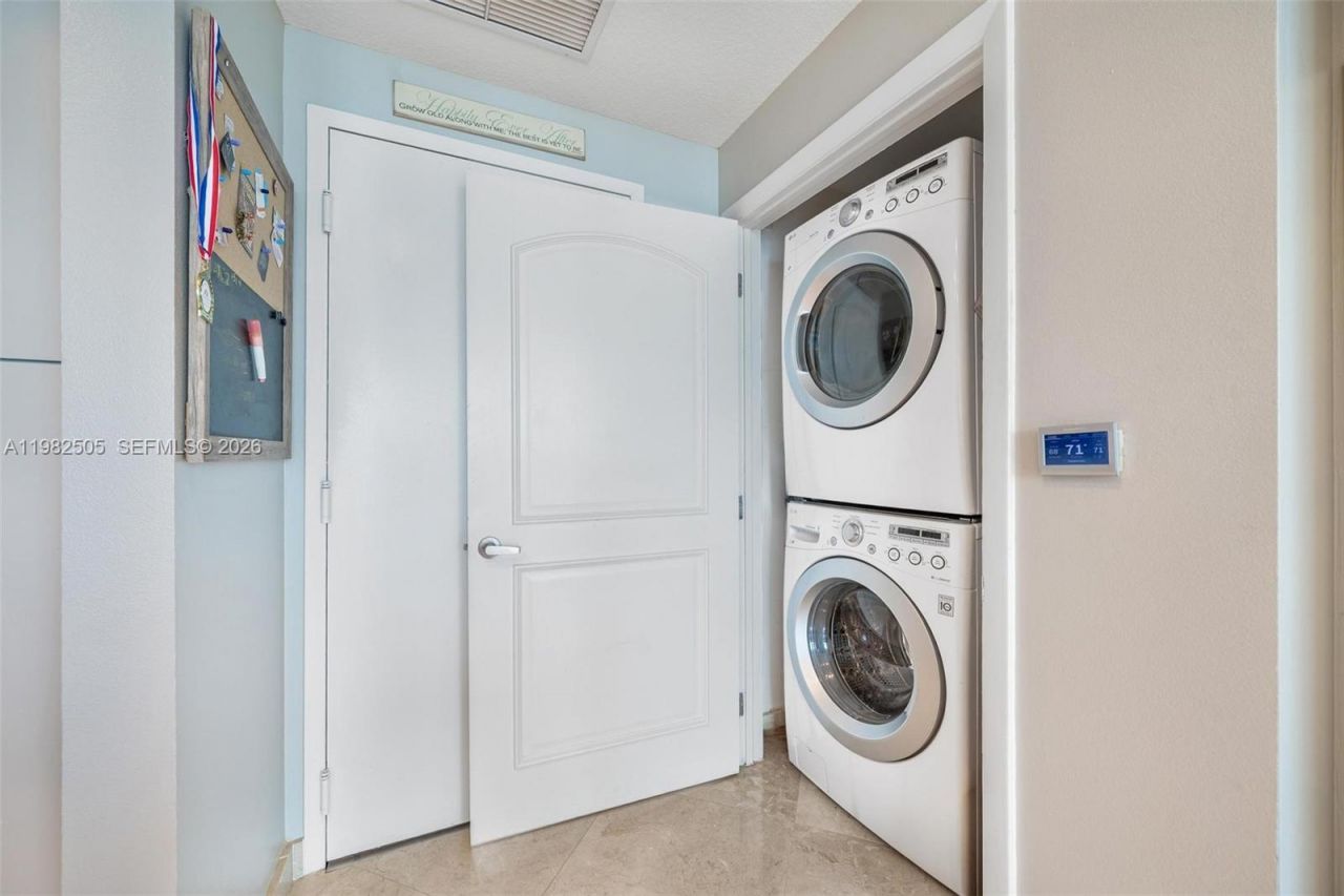 6515 Collins Ave, Unit 1507, Miami Beach, FL 33141 Photo