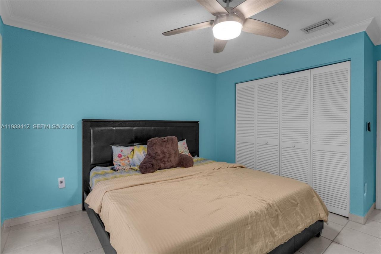 5208 NW 103rd Ave, Doral, FL 33178 Photo