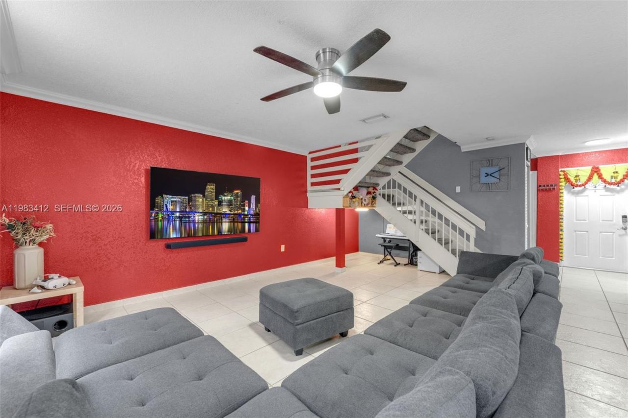 5208 NW 103rd Ave, Doral, FL 33178 Photo