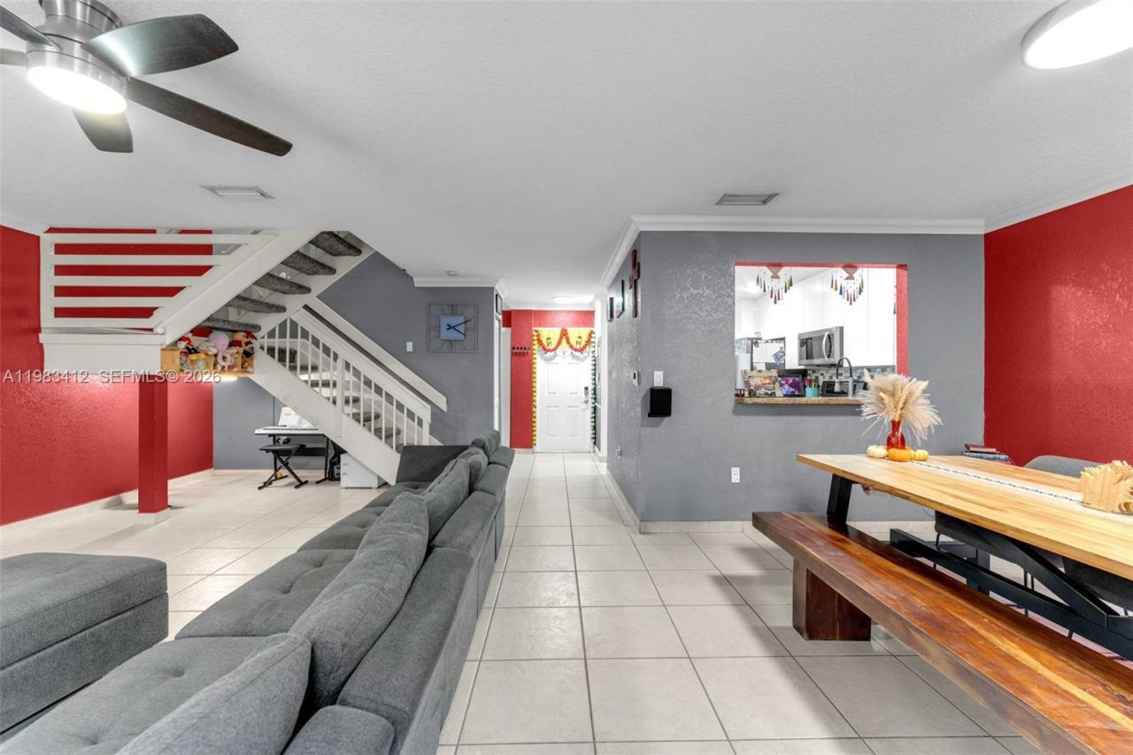 5208 NW 103rd Ave, Doral, FL 33178 Photo