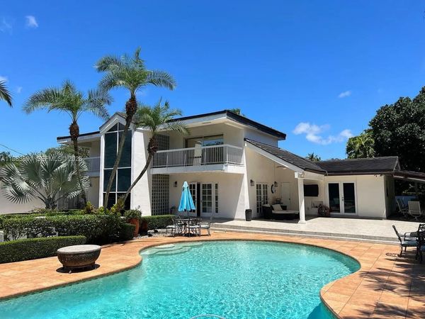 7550 SW 82nd Ct , Miami, FL 33143