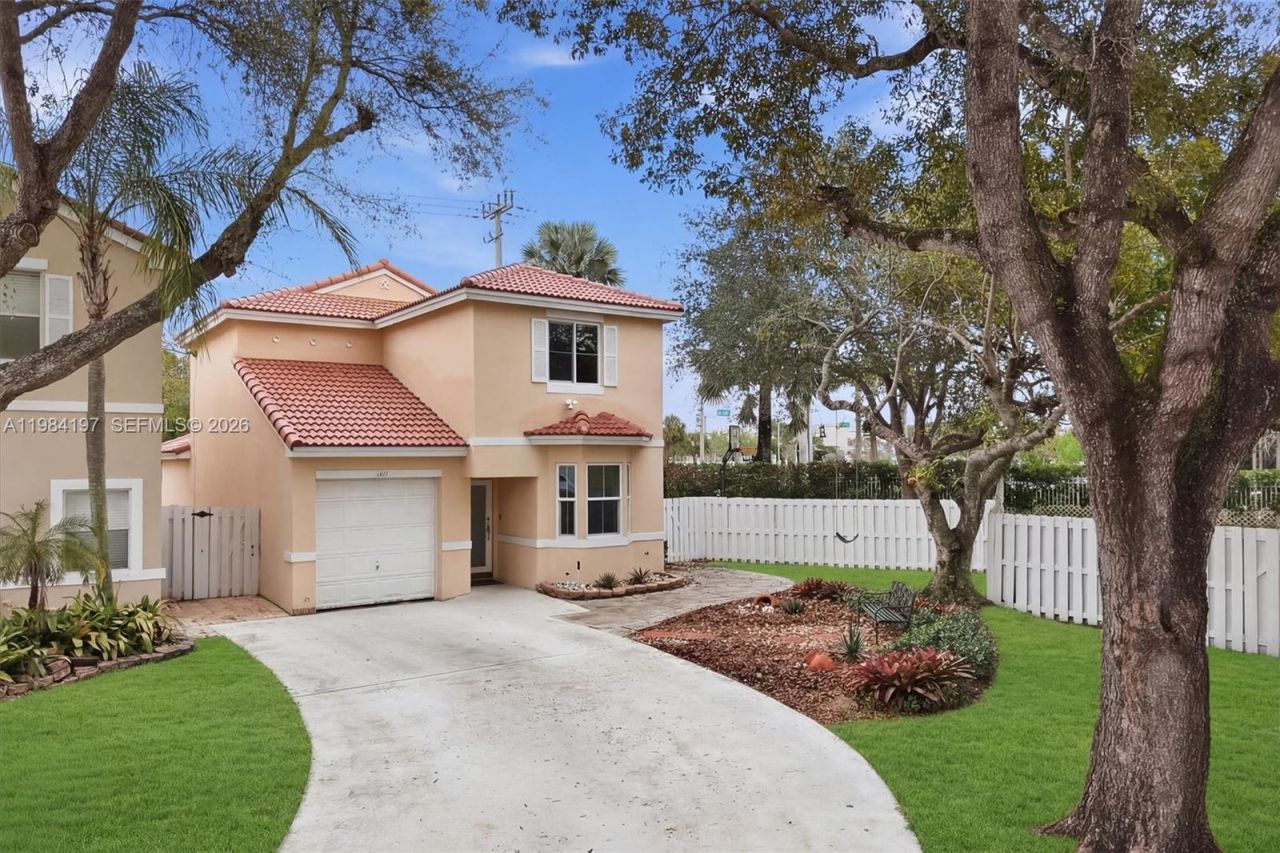 11201 Sunview Way, Cooper City, FL 33026 Photo