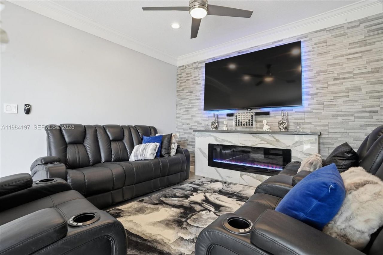 11201 Sunview Way, Cooper City, FL 33026 Photo