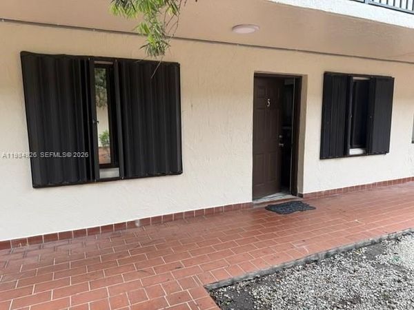 6278 W 22nd Ct, Unit 5, Hialeah, FL 33016