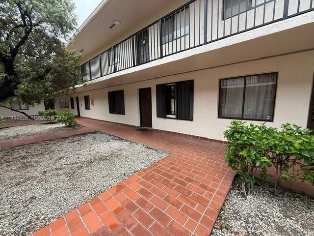 6278 W 22nd Ct, Unit 5, Hialeah, FL 33016 Photo